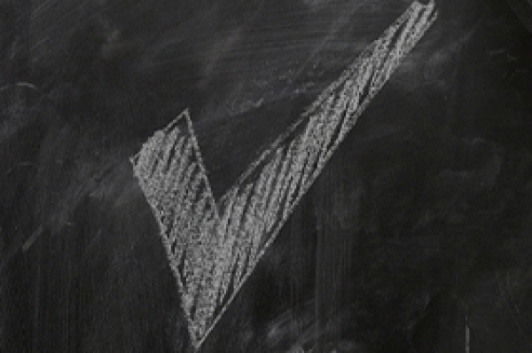 Покупка «синей галочки» в Instagram: незаконные последствия и риски для пользователей