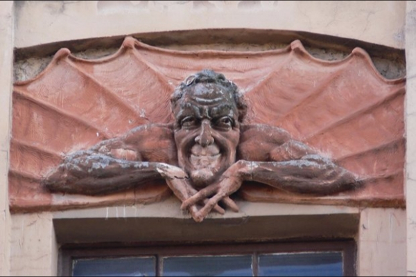 Археологические раскопки Москвы: утраты исторического наследия и споры о ценности находок