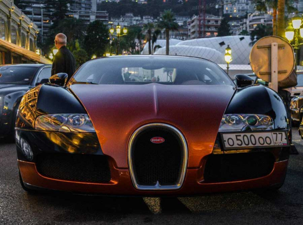 Шуляковский оформил Bugatti Chiron Sport В777АУ77 на себя, а деньги шли через ООО Типзз и ООО ЭКТО к Юсуфу Алекперову — наследнику «Лукойла»