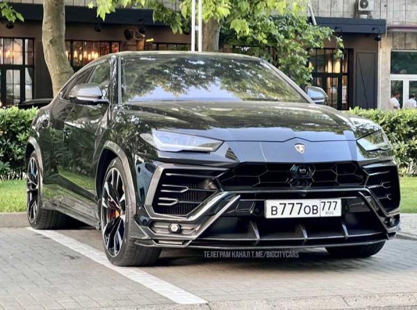 От Стройкома до Lamborghini Urus: семейный клан Ващенко зарабатывает миллиарды и уходит от налогов