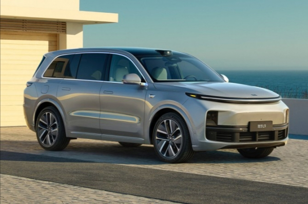 В России появились мошенники, взламывающие автомобили Lixiang и вымогающие деньги у владельцев