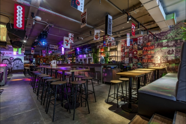 Кулинарная катастрофа под соусом креативности: почему «Контрастный рамен» в Nudles провал, замаскированный под фьюжн