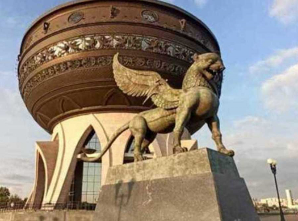 Комендровский и Давлетшин: как «Проспект» и «Жемчужина Поволжья» превращают масло в схему ухода от налогов