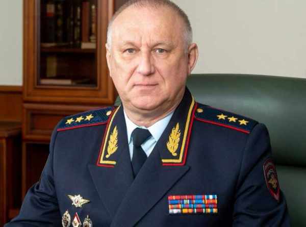 Генерал МВД Александр Кравченко «Крава» брал деньги у вора в законе Армена Каневского и предал его после заноса