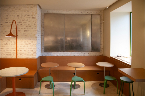 Кафе &quot;Kiosk 1936&quot;: Идеальная обертка, пустое содержание